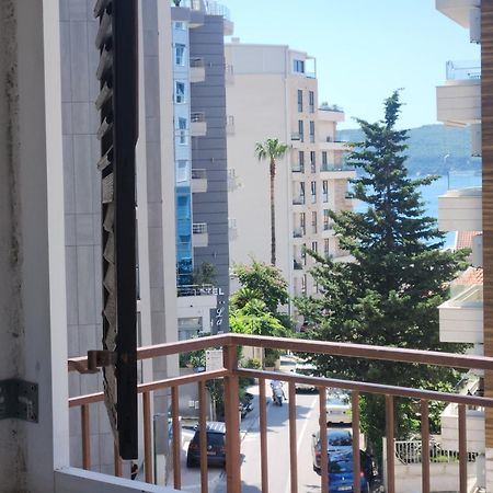 Bela Kuca Studio Apartments-Na Korak Do Mora-A Step To The Sea Rafajlovići Buitenkant foto
