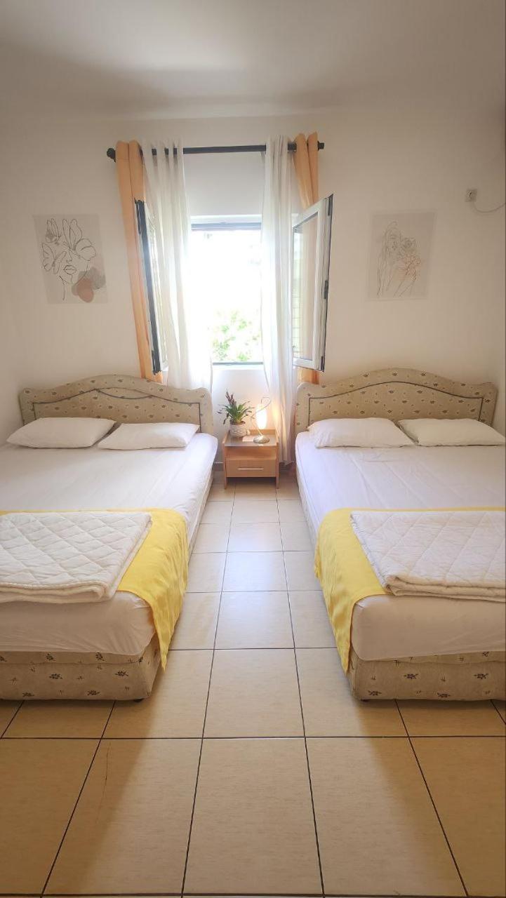 Bela Kuca Studio Apartments-Na Korak Do Mora-A Step To The Sea Rafajlovići Buitenkant foto